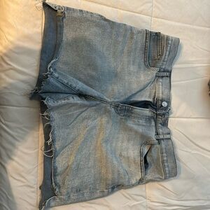Express size 10 light wash denim cut off shorts